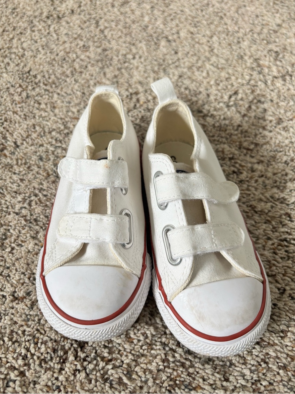 Converse Velcro Sneaker
